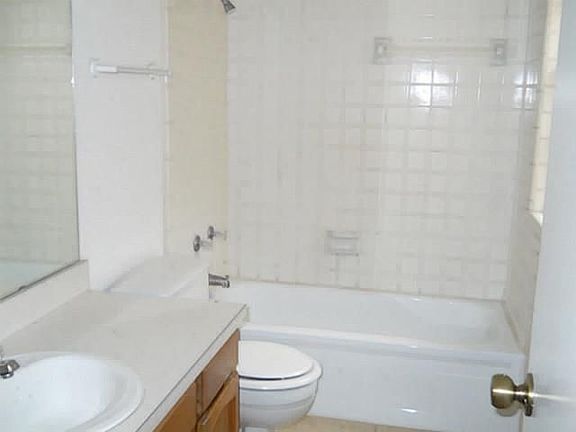 3rd image of 2434 Saint Gregory St