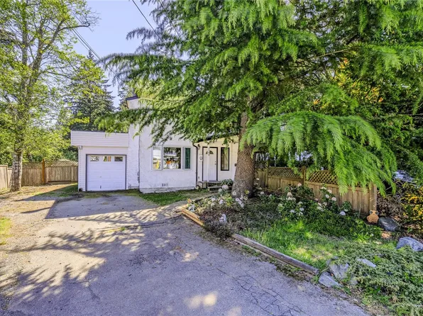 3709 Long Lake Ter, Nanaimo, BC V9T 2V2