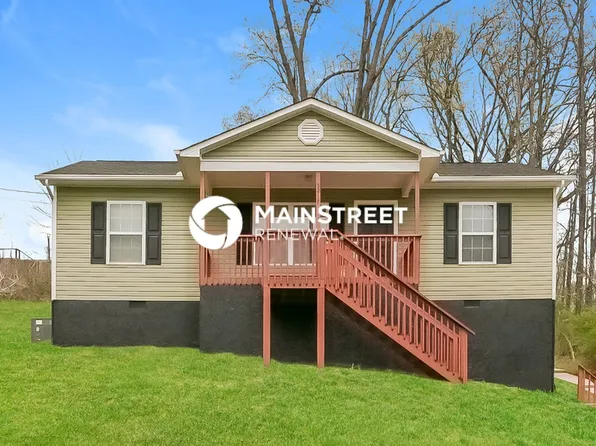5217 Oakhill Dr, Knoxville, TN 37912