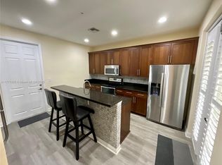 14620-14620 SW 15th St, Hollywood, FL 33027