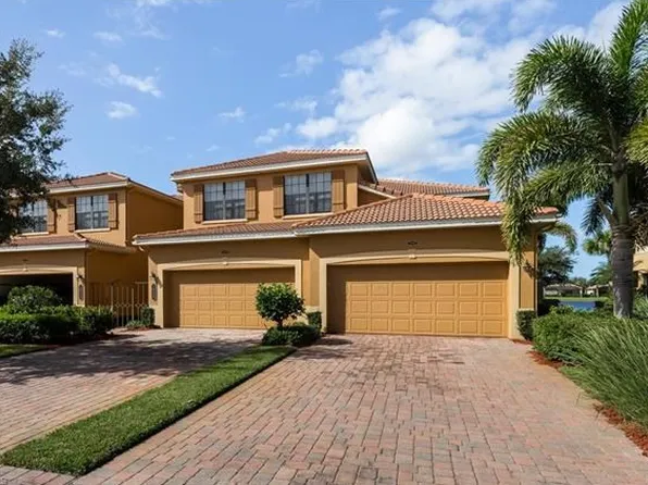 10538 Smokehouse Bay Dr #60102, Naples, FL 34120