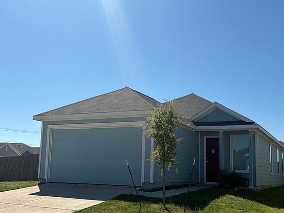 2nd image of 111 Wheatgrass Ln