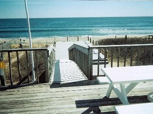 383 Atlantic Ave, Westerly, RI 02891