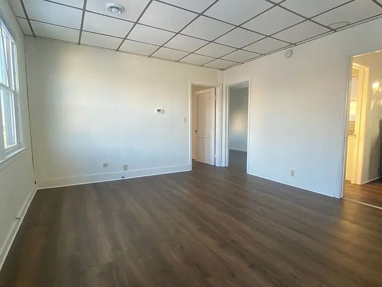 1511 Oregon St — Photo 9