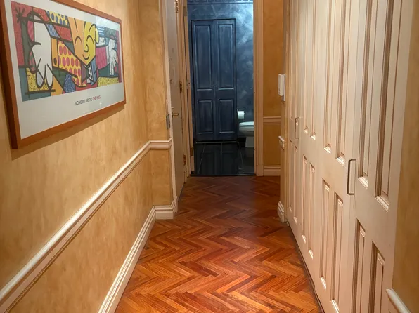 360 East 88th Street image 21 of 28