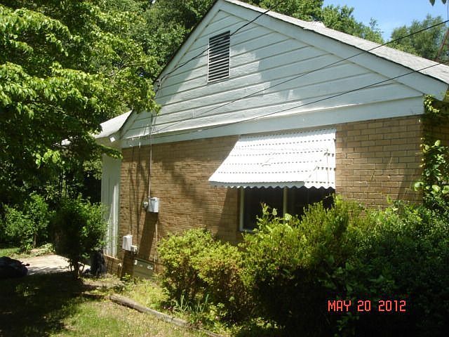 2nd image of 1303 Beaverbrook Dr