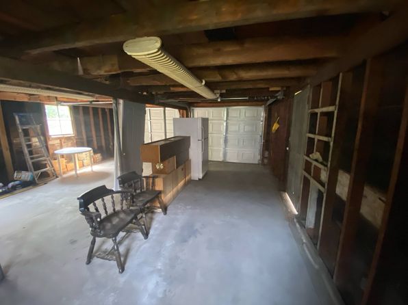 229 Valley St #3