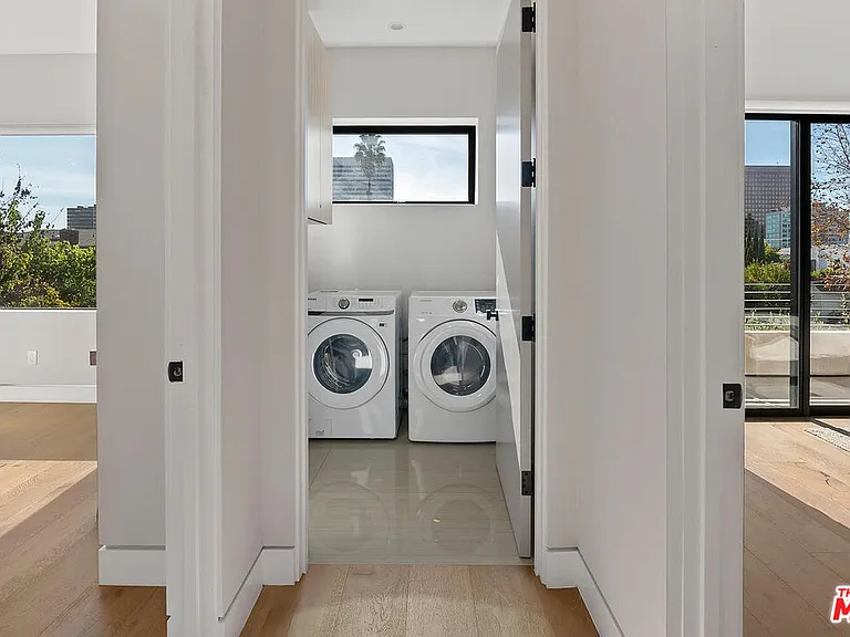 6347 Maryland Dr — Photo 18