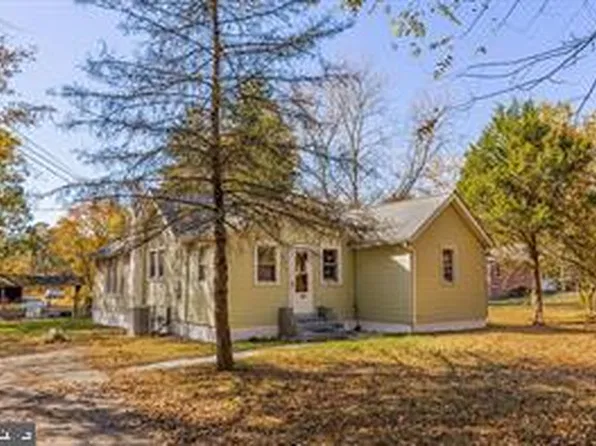 425 Angelow Rd, Berlin, NJ 08009