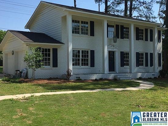 2nd image of 1708 Carovel Cir