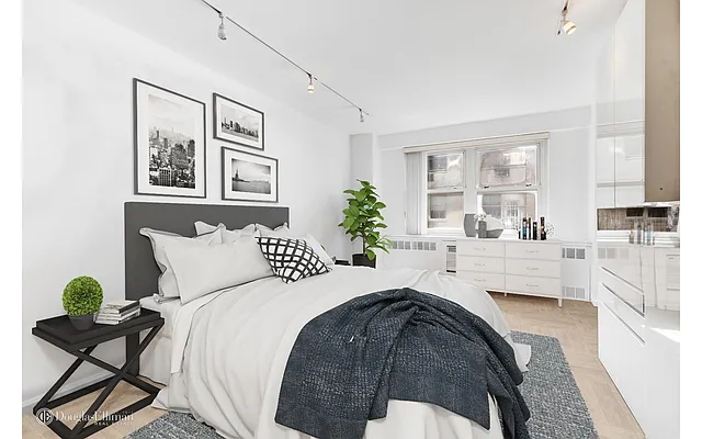 Sold by Douglas Elliman | media 6