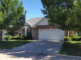 46 Huntgate Dr, Saint Peters, MO 63376