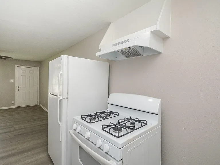 6014 Collingsworth St #2 — Photo 7
