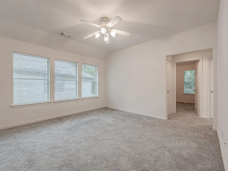 22 Stone Arrow Pl — Photo 18