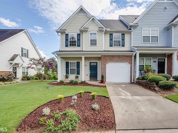 2nd image of 2368 Suwanee Pointe Dr