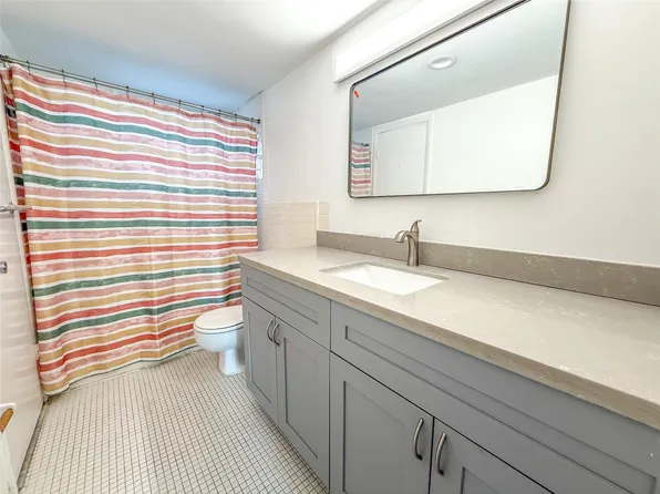 1333 E Hallandale Beach Blvd APT 335, Hallandale Beach, FL 33009