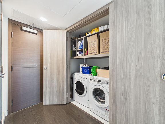 3rd image of 3300 Ketcheson Rd #723