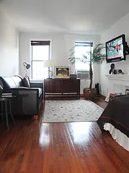 Rented by Blue Star Apartments