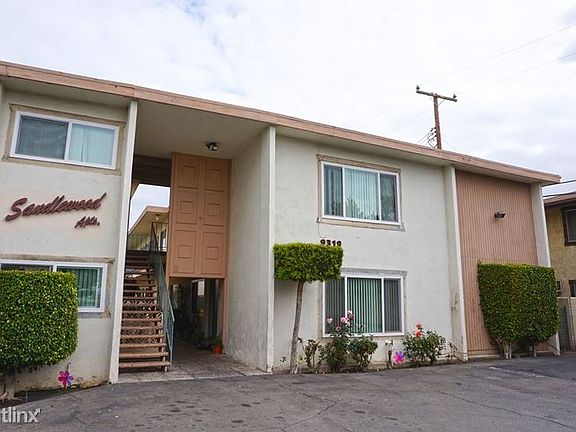 6bb4c94bc1c946858d7464c243261eb1