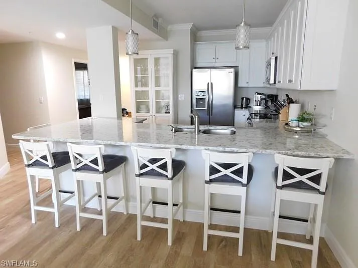 3 bed, 2.0 bath, 1450 sqft, $10,000 — Photo 4