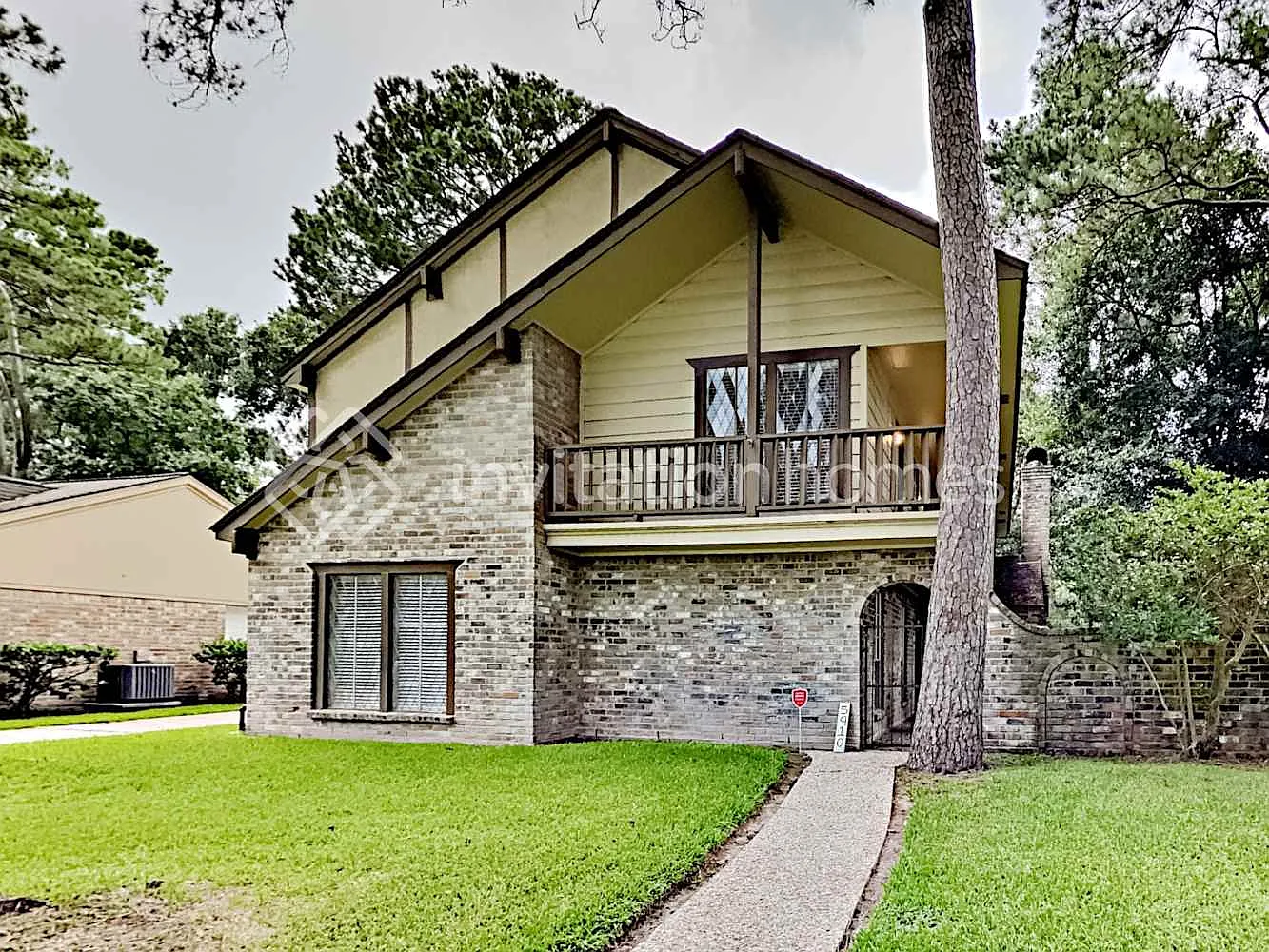 5910 Theall Rd Houston, TX 77066 — Photo 1