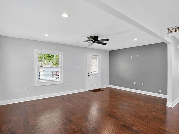 5th image of 268 Halsey Dr