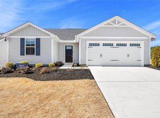 610 Coopers Mill Dr, Westminster, SC 29693