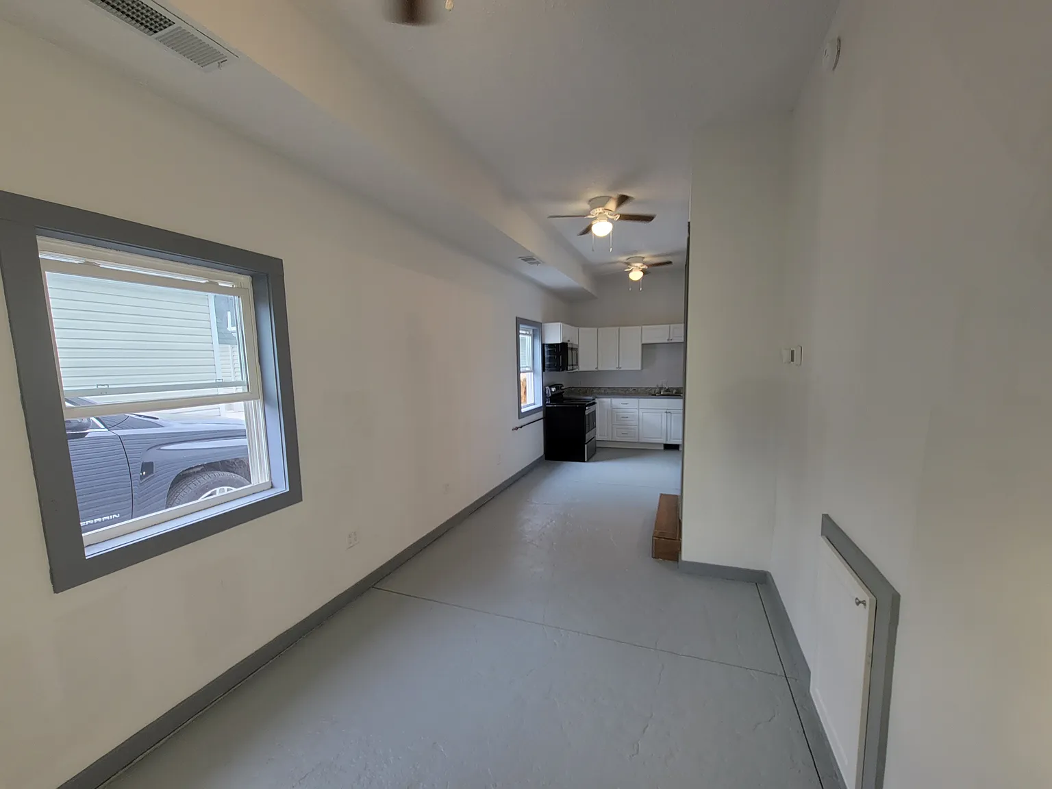 808 East Water Street - B — Photo 4