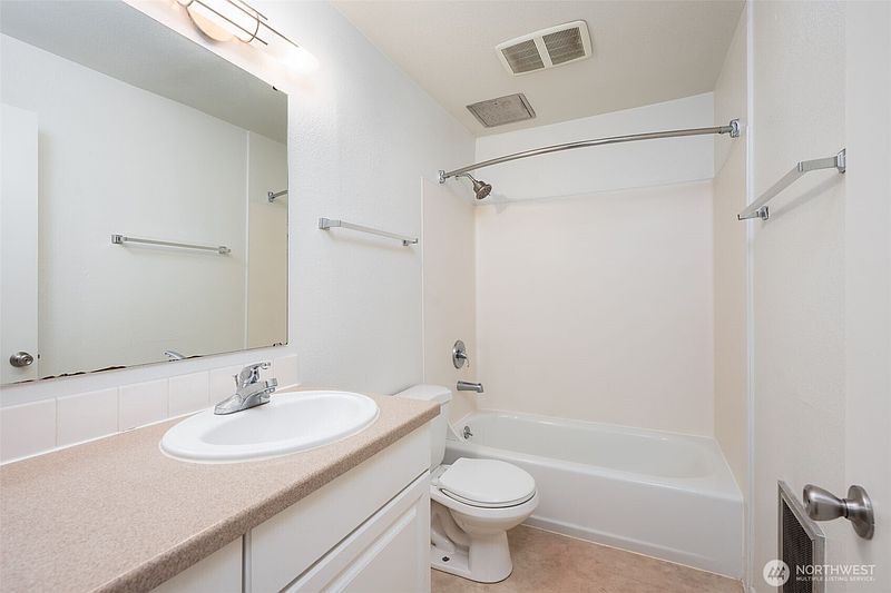 4th image of 34 W Cremona Street