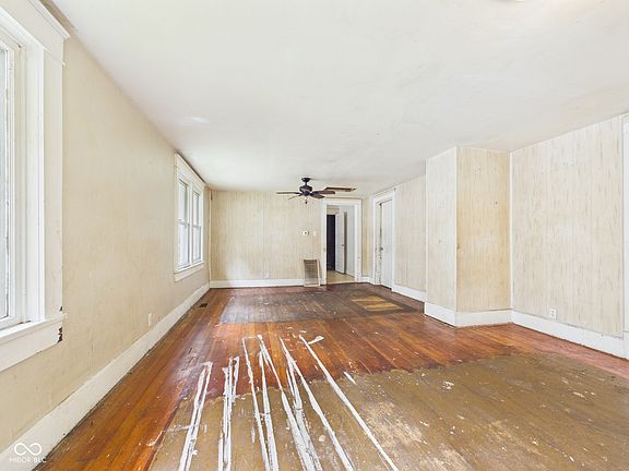4th image of 1705 Johnson Ave