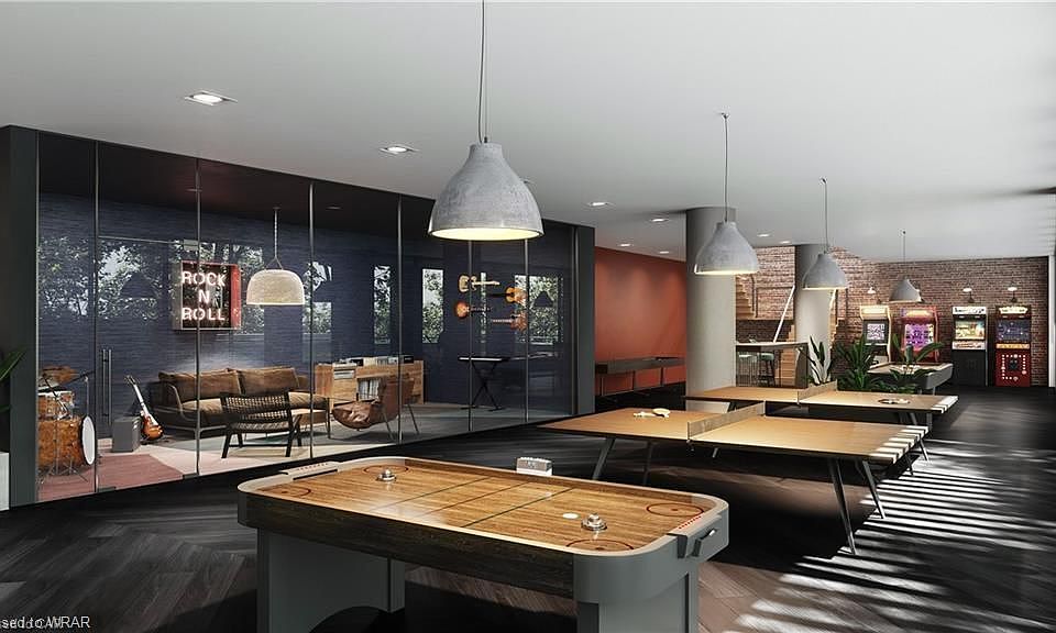 2nd image of 641 King St W #211