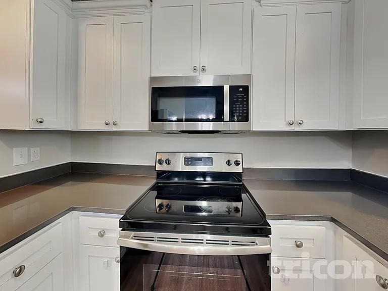 8701 Brookstead Dr — Photo 5