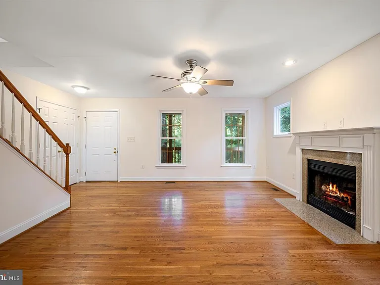 175 Easy Hollow Rd — Photo 4
