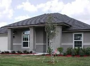 652 Martin Lakes Dr E, Jacksonville, FL 32220