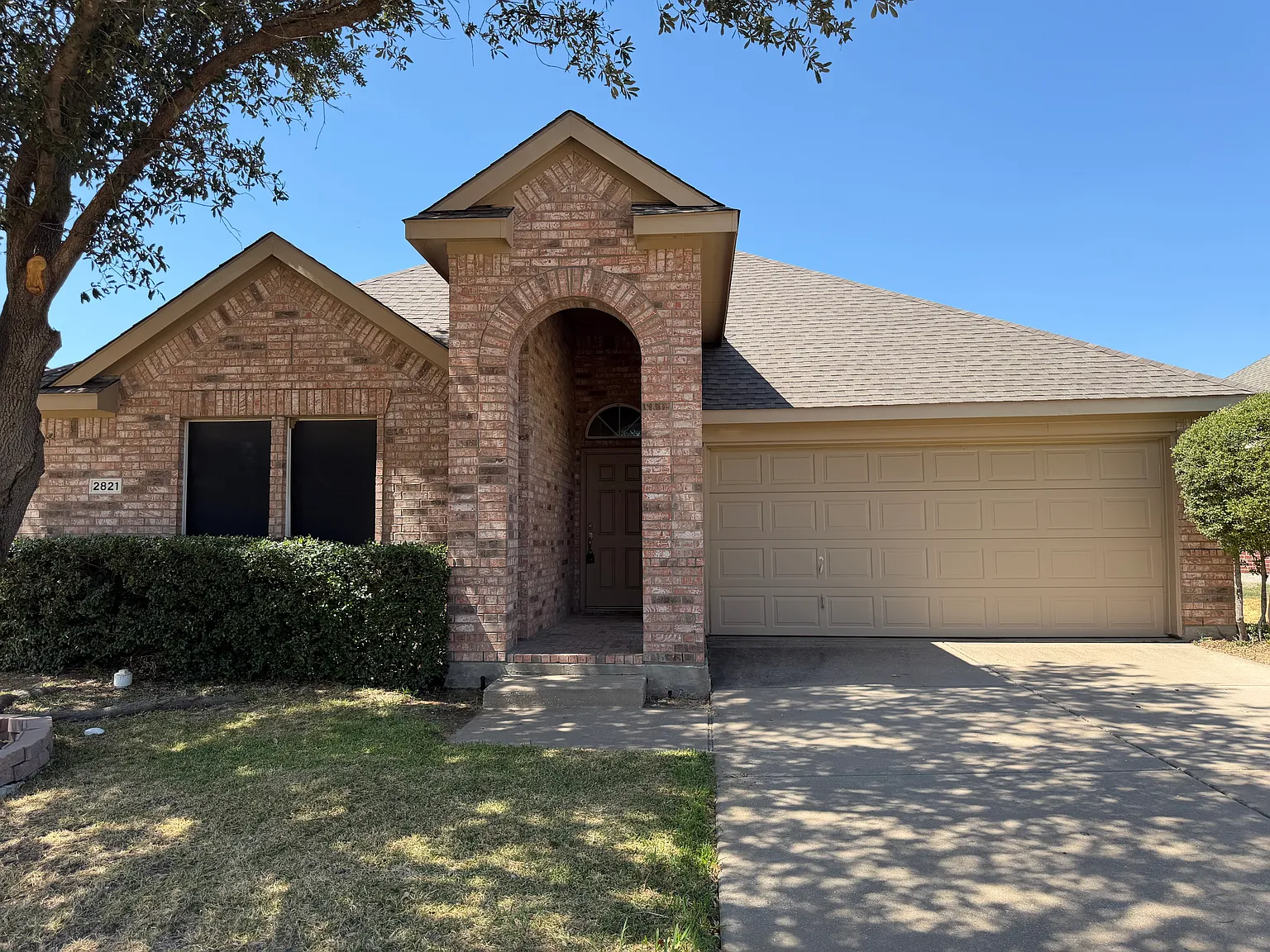 3 bed, 1780 sqft, $2,100 — Photo 1
