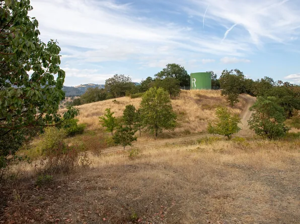 0 E 2nd Ave, Riddle, OR 97469