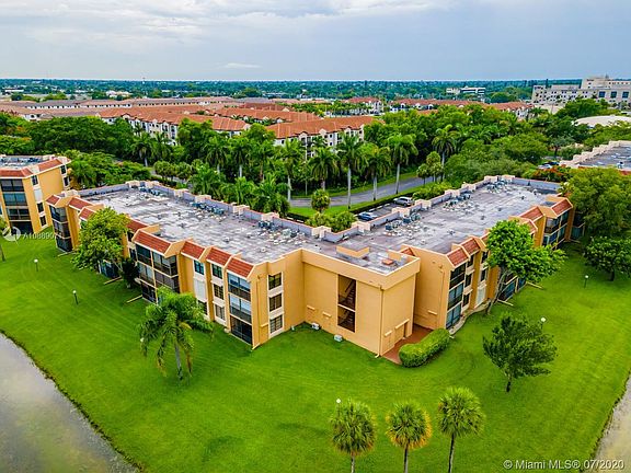 3rd image of 6628 Coral Lake Dr #304