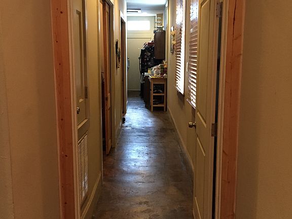 4th image of 8144 Jeannette St