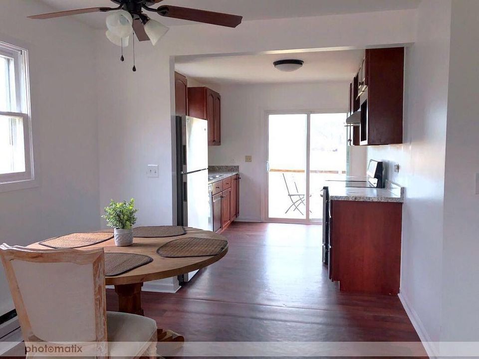 1st image of 857 Belle Plaine Ave