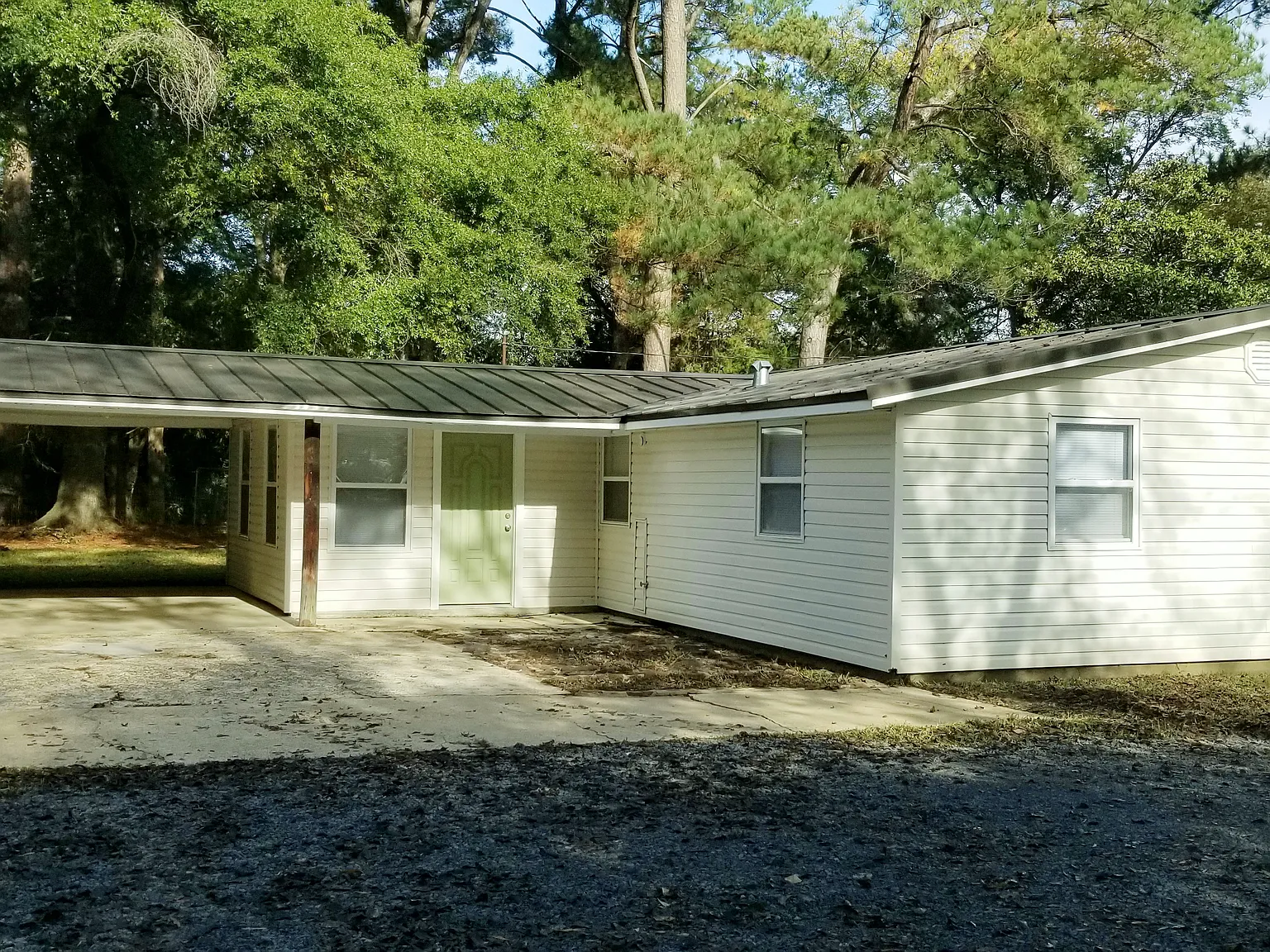 3 bed, 1167 sqft, $1,000 — Photo 3