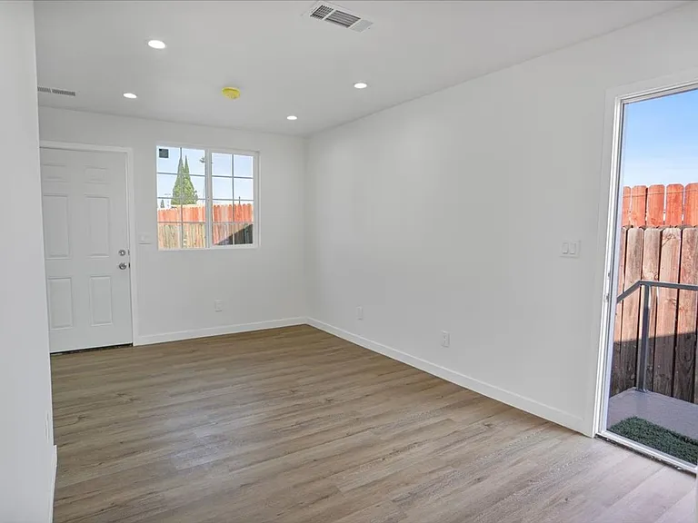 12118 Clora Pl — Photo 12