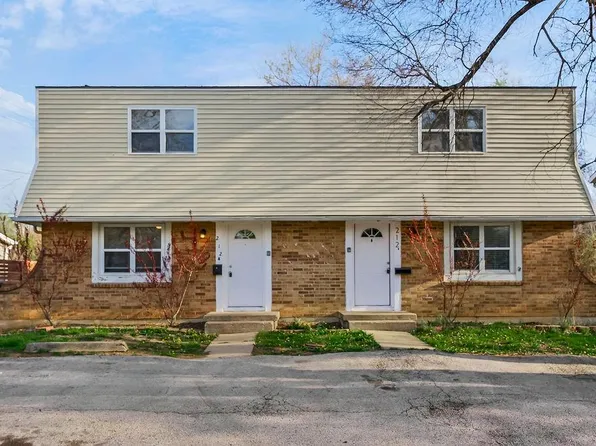 212 N Oak Dr, Belton, MO 64012