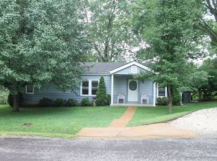 1210 Weatherford Ave, Saint Clair, MO 63077