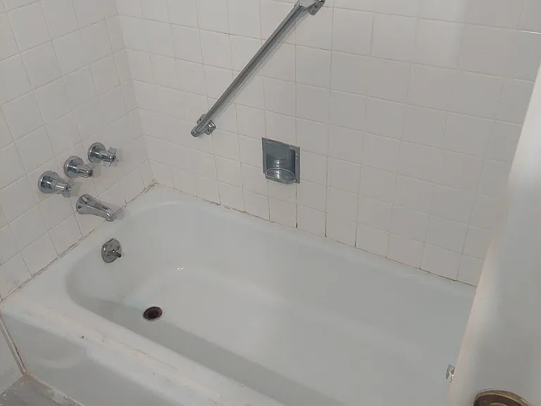 475 Spring St #2E — Photo 9