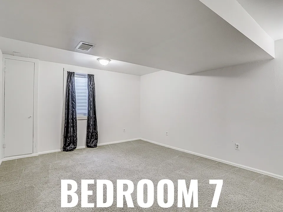 2860 S Golden Way #7