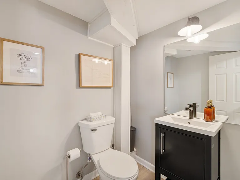 2399 Bacon Ave — Photo 29
