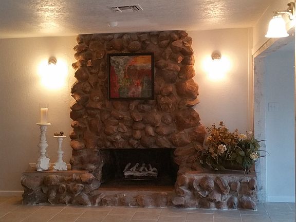 4th image of 3336 Eagle Point West Ave