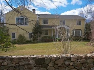 19 Blue Ridge Ln, Wilton, CT 06897