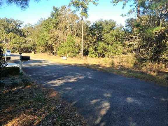 5th image of 36 Fort Fremont Ct N