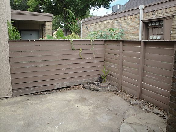 2nd image of 3045 Park Ln APT 1084